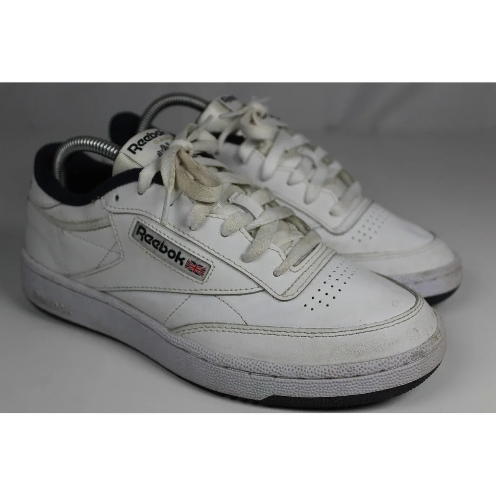 Reebok Club C 85 Mens White Navy Blue Leather Sneakers AR0457 Size 7.5